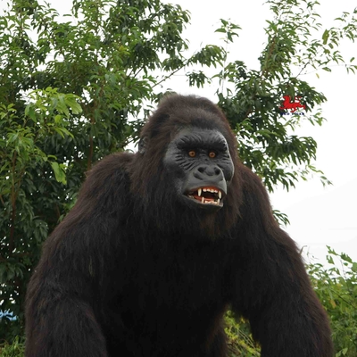 Modelo de gorila de animales animatrónicos realistas al aire libre Color natural