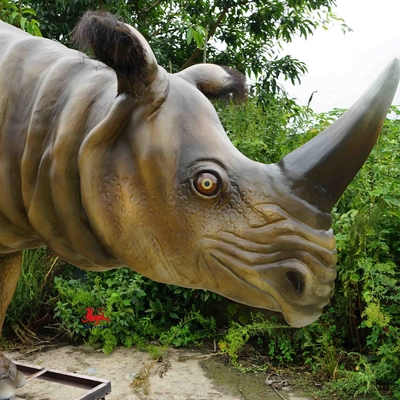 Modelo de rinoceronte Sondaicus de animales animatrónicos realistas a prueba de agua